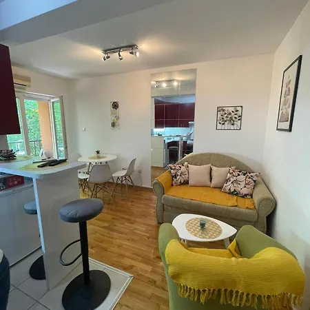 Apartment Anika